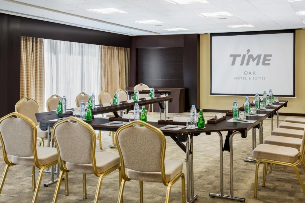 Time Oak Hotel & Suites Image 10