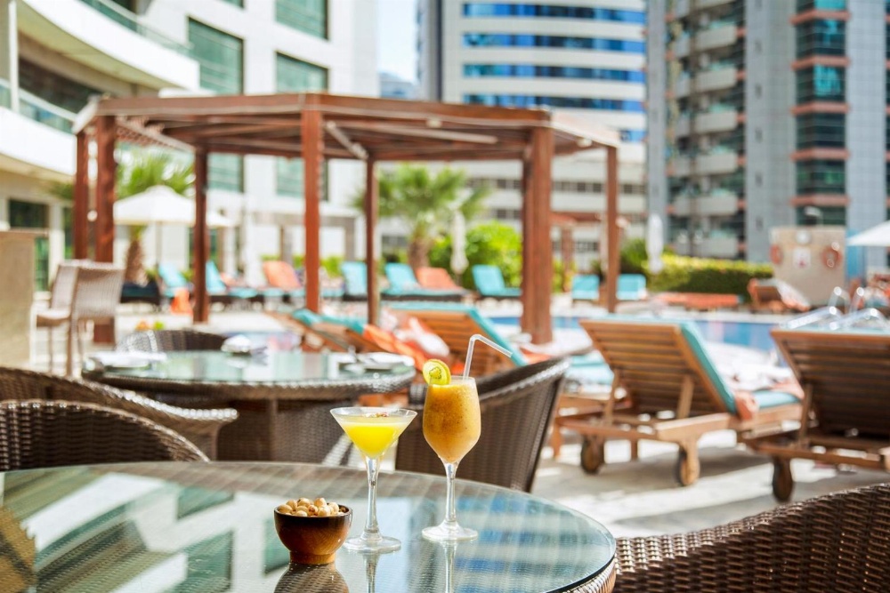 Time Oak Hotel & Suites Main image